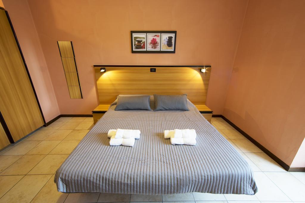 Case Vacanza Skipper Pettenasco Habitación foto